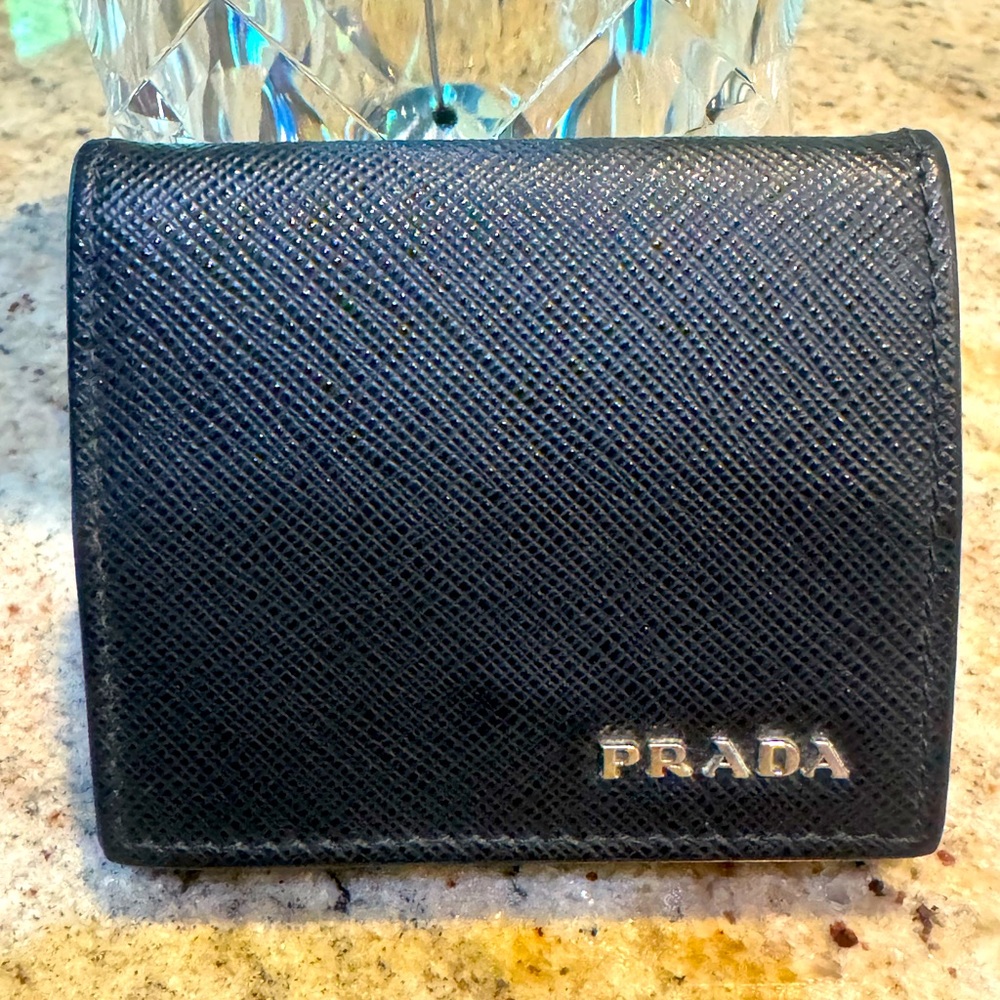 PRADA SAFFIANO LEATHER COIN PURSE/Jewelry Case